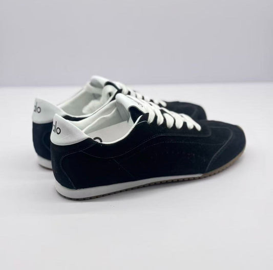ALO All-black German training shoes