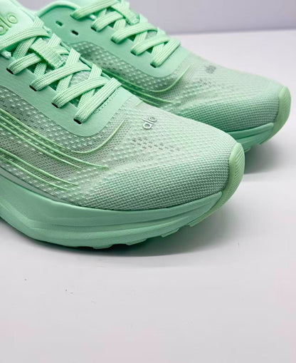 ALO running Light green shoes