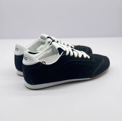 ALO All-black German training shoes