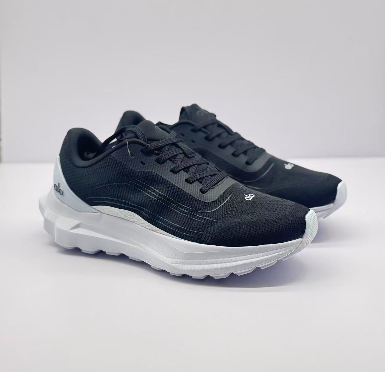 ALO RUNNER - WHITE DUO