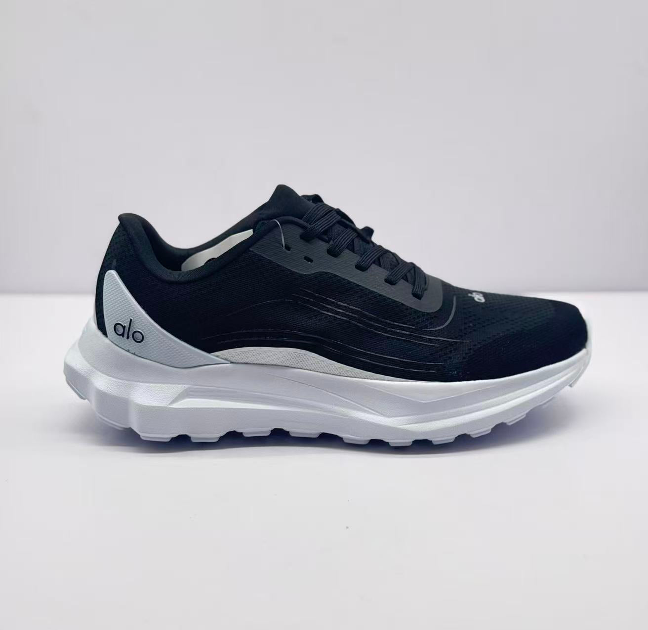 ALO RUNNER - WHITE DUO