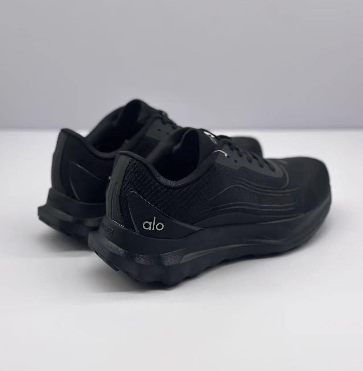 Alo Runner Black/Black