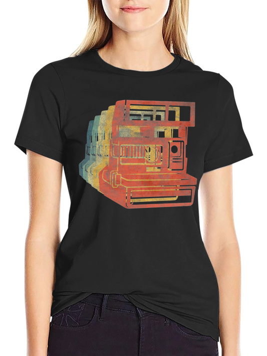 Retro Camera Graphic Tee - Vintage Style Shirt