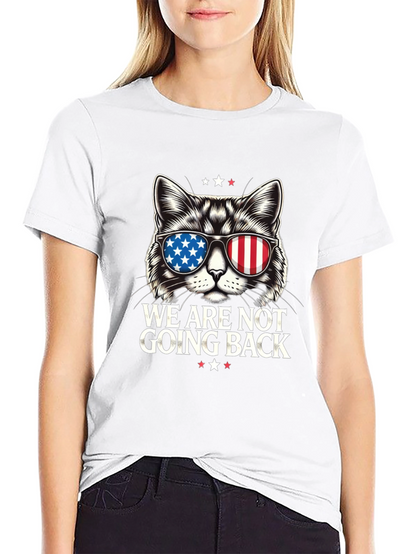 Patriotic Cat T-Shirt - We Are Not Going Back