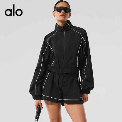 Aloyoga Casual Contrasting Color Stripes Sports Sunscreen Top and Elastic Waist Shorts Set