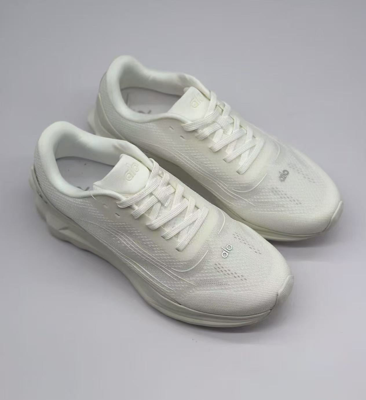ALO RUNNER - TRIPLE WHITE