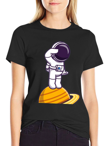 Astronaut on Saturn Graphic Tee
