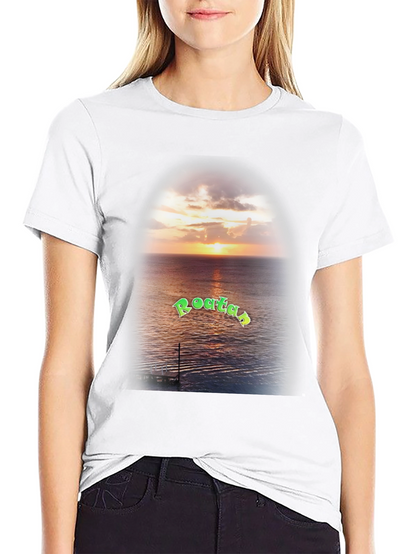 Roatan Sunset T-Shirt - Island Vibes